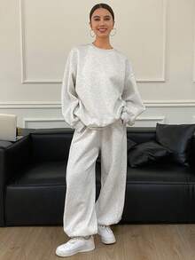 DAZY 女士纯色宽松圆领长袖卫衣+运动裤套装（2件套），带保暖内衬，秋季女装运动套装，女士休闲套装 - 灰色 - 查看 9