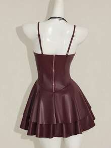 SHEIN ICON 女士Y2K时尚性感夜店派对节日装扮Y2K夜店风露背PU皮迷你吊带裙，黑色 - 酒紅色 - 查看 2