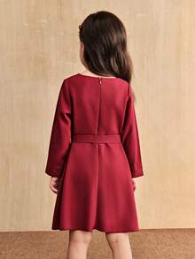 SHEIN Young Girl' Burgundy Long Sleeve Autumn/Winter Dress,Mommy And Me Matching Outfits,High-Waist Belt Midi Dress,Traditional Wedding Parent-Child Outfit - Burgundy - View 2