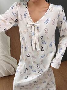 SHEIN Women's Romantic Ditsy Floral Knit V-Neck Loose Long Sleeve Nightgown, Winter, Moo Moo Night Dress - Multicolor - View 2