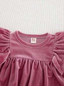 Cozy Pixies Kleine Mädchen Einfarbiges Samt Kleid mit Flügelärmel - Pink - Übersicht 6