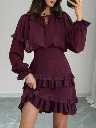 Cévolie B250：紫色雪纺蕾丝拼接迷你连衣裙