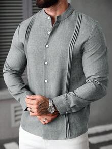 Manfinity CasualCool Áo sơ mi nam dài tay màu trơn cài một hàng khuy, kiểu dáng casual xếp ly, áo sơ mi nam màu xám, áo sơ mi nam sexy, áo sơ mi nam dài tay casual, áo sơ mi nam thời trang. Thích hợp cho phong cách cổ điển, mặc hàng ngày, đi chơi cuối tuần, hoạt động ngoài trời, du lịch, môi trường làm việc thoải mái hoặc các dịp bán trang trọng, quà tặng cho bạn trai/chồng, quà kỷ niệm, quà tặng tiệc Giáng sinh. - Màu Xám nhạt - Xem 5