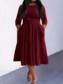 SHEIN Clasi فستان ماكسي للنساء ذو رقبة دائرية وربطة خصر، ملابس نسائية بمقاسات كبيرة