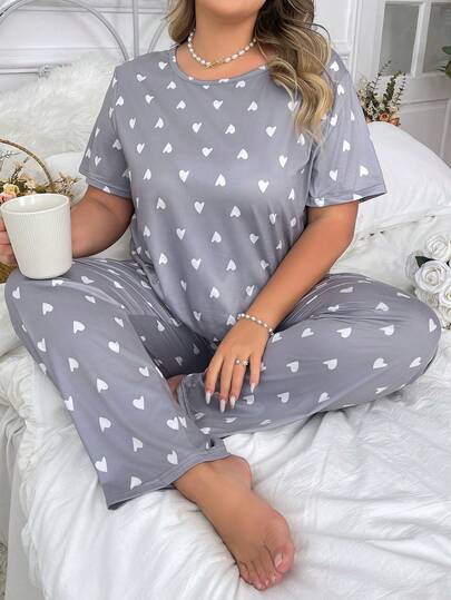 Doze Lane Plus Size Heart Printed Short Sleeve T-Shirt And Long Pants Pajamas Set, Suitable For Summer, Outfits