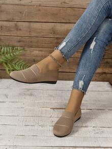 Tenis casuales de mujer de deporte para mujer, slip-on para primavera y otoño, de punta redonda, color negro, livianas modelo de tenis versátiles, zapatillas planas de lona para mujer corte bajo - Caqui - Ver 4