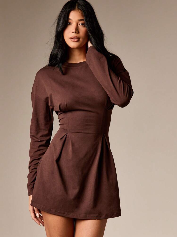 AiiRZ Vestido mini de manga larga con cintura ceñida, vestido de fiesta de cuello de tripulación marrón ajustado para otoño e invierno