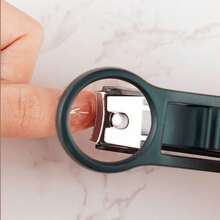 超大号 2.5 倍放大指甲钳套装 – 碳钢刀片，精准切割；防滑手柄，适合关节炎患者；防锈 ABS 材质 – 套装包含脚趾甲钳、剪刀、指甲锉和亚克力切割器 – 非常适合老年人、视力障碍人士和小宠物使用