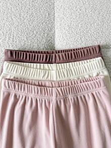 SHEIN 6件套少女秋冬连体衣套装，包括圆领长袖上衣、字母装饰的九分袖长裤、柔软亲肤的保暖内衣，以及一套包含长袖上衣和打底裤的睡衣套装。 - 彩色 - 查看 6