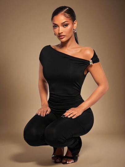 Radiana Women's Sexy Casual Minimalist Fashion Black Asymmetrical Asymmetrical Neck Bodycon Jumpsuit, Casual Jumpsuit, Casual Wear, High Elastic Knit Fabric, Slim Fit Accentuates Figure