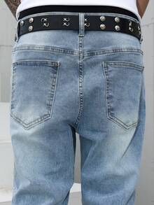 Manfinity EMRG 男士浅色水洗叠层喇叭牛仔裤，踝部拉链设计。修身长款牛仔裤，打造现代休闲风格。男士牛仔裤 - 淺色水洗藍 - 查看 4