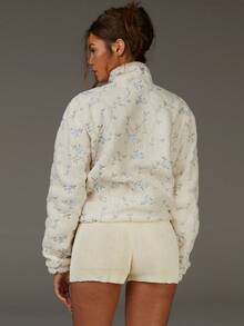 Athîral 女士花卉刺绣长袖拉链翻领仿皮草外套，常规版型，秋冬款 - 白色 - 查看 1