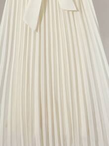 Franclia Đầm dài thanh lịch cổ tròn tay ngắn voan xếp ly thắt nơ eo - Màu be - Xem 3