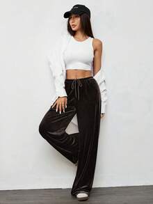SHEIN EZwear Calça feminina vintage casual folgada de veludo com pernas largas, cor café escuro, outono/inverno - Castanho - Ver 5