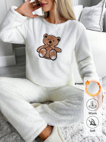 SHEIN Pigiama invernale in pile con dettagli ricamati