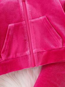 SHEIN 时尚可爱的女婴 2 件套水钻字母图案天鹅绒连帽衫和喇叭裤、运动裤、服装、可爱、休闲和复古，非常适合夏季和秋季休闲和日常穿着和学校日常穿着，适合圣诞节 - 粉色 - 查看 3