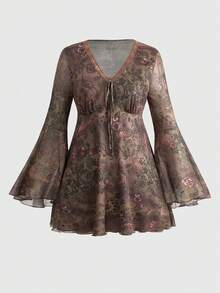 ROMWE Goth 大码复古浪漫嬉皮佩斯利印花V领喇叭袖女式连衣裙 - 棕色 - 查看 1