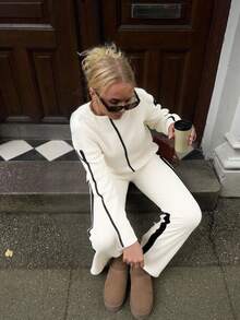 EURMUSE Áo len nữ phối hợp với quần sọc và áo len - Kem - Xem 1