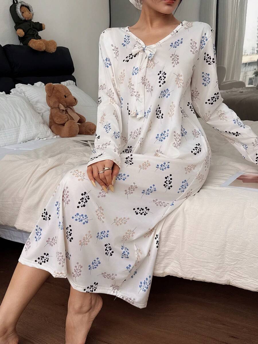 SHEIN Women's Romantic Ditsy Floral Knit V-Neck Loose Long Sleeve Nightgown, Winter, Moo Moo Night Dress - Multicolor - View 1