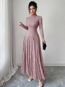 Modelyn 酒红色蕾丝连衣裙，高领收腰设计，显瘦 - 紫色 - 查看 5