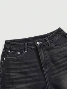 ROMWE Grunge Punk Women's Retro Punk Street Style Cross Vine Wing Embroidered Cross Knee-Length Shorts - Black - View 3