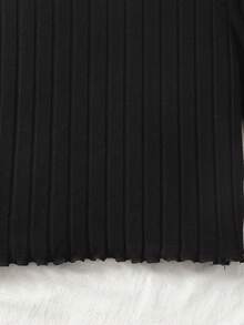 SHEIN 少女黑色针织喇叭袖上衣和开衩格子裙套装，基础百搭，休闲学院风穿搭，少女服装，返校季少女两件套短袖上衣套装，少女服装套装，裙子和上衣，少女裙装套装 - 紅色 - 查看 4