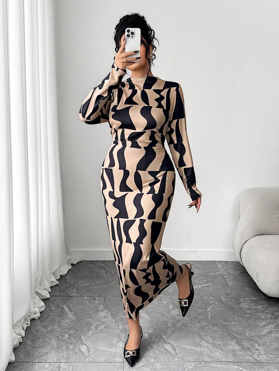 Elenzga 大码女士优雅修身几何印花连衣裙 - 卡其色 - 查看 1