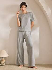 Ocili 舒适丝滑棉质短袖和长裤女士睡衣套装 - 淺灰色 - 查看 4