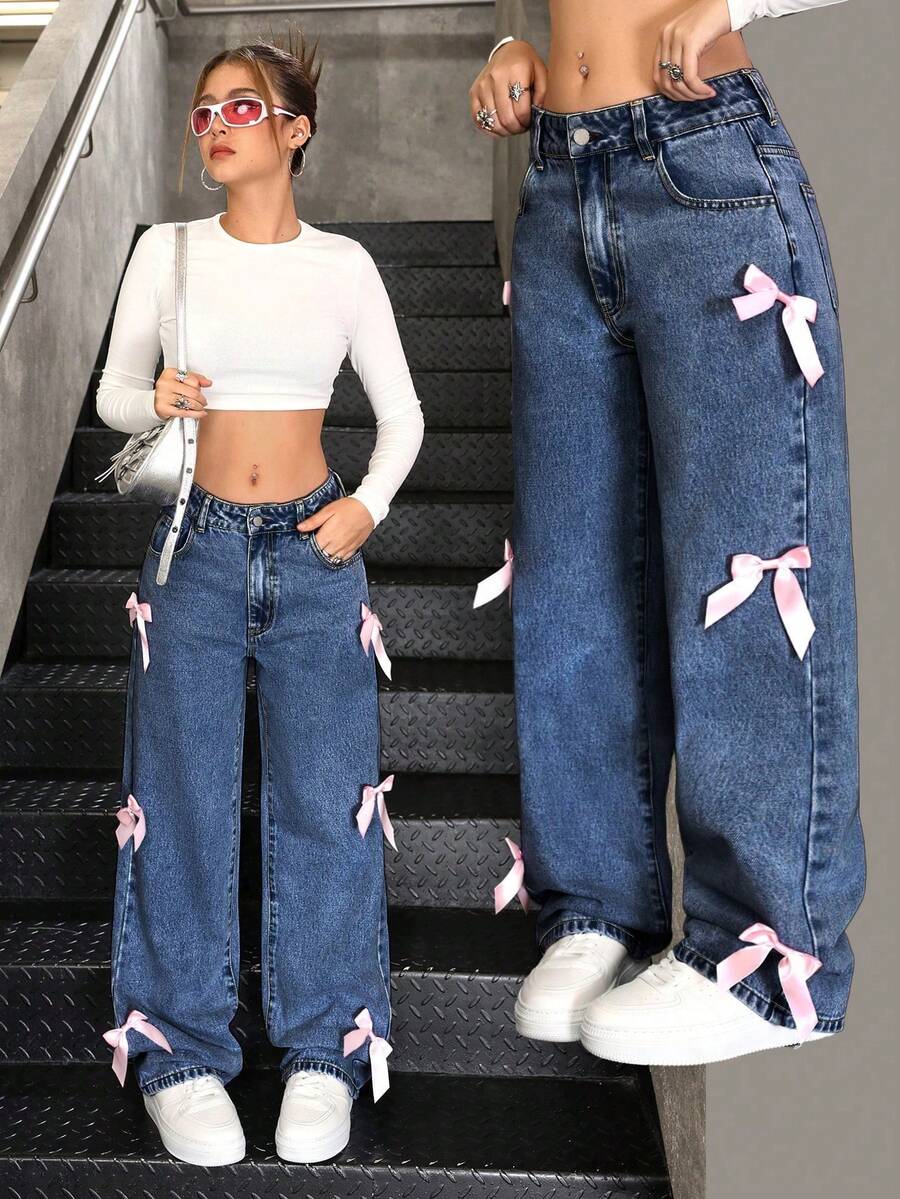 SHEIN Jeans di jeans ampi e casual con fiocco decorativo per ragazze adolescenti, autunno - Blu lavato medio - Visualizzare 1
