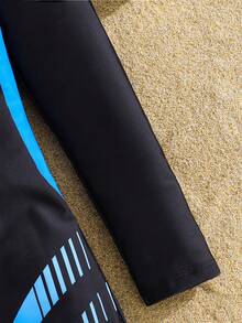 SHEIN Tween Boy Casual Sports Graphic Long Sleeve Rash Guard, Suitable For Beach, Swimming, Surfing - Black - View 3