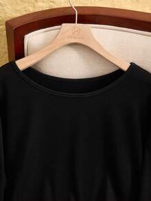 Rusticease 大码女式卡通人物和花卉印花圆领宽松休闲长袖T恤，秋季女式长袖休闲上衣，适合度假穿着 - 彩色 - 查看 8