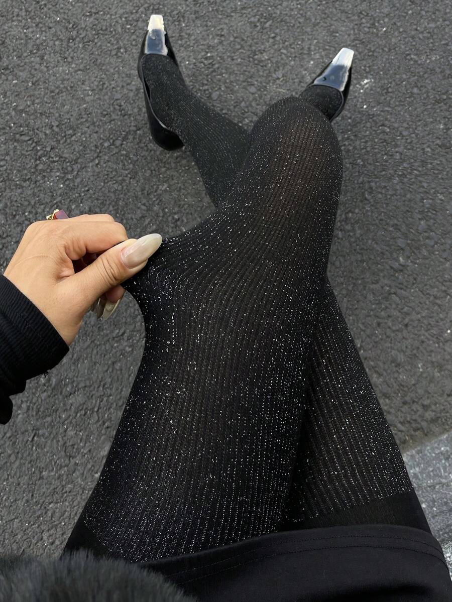 DAZY Women's Solid Color Elastic Waist Shiny Leggings - Black - View 1