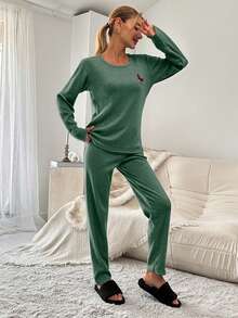SHEIN Cottnline Butterfly & Letter Embroidery Rib Knit Homewear Set - Green - View 4