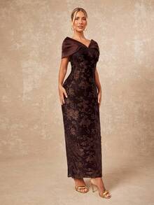 Lumalex 女士天鹅绒花卉刺绣修身开衩连衣裙 - 巧克力棕 - 查看 6