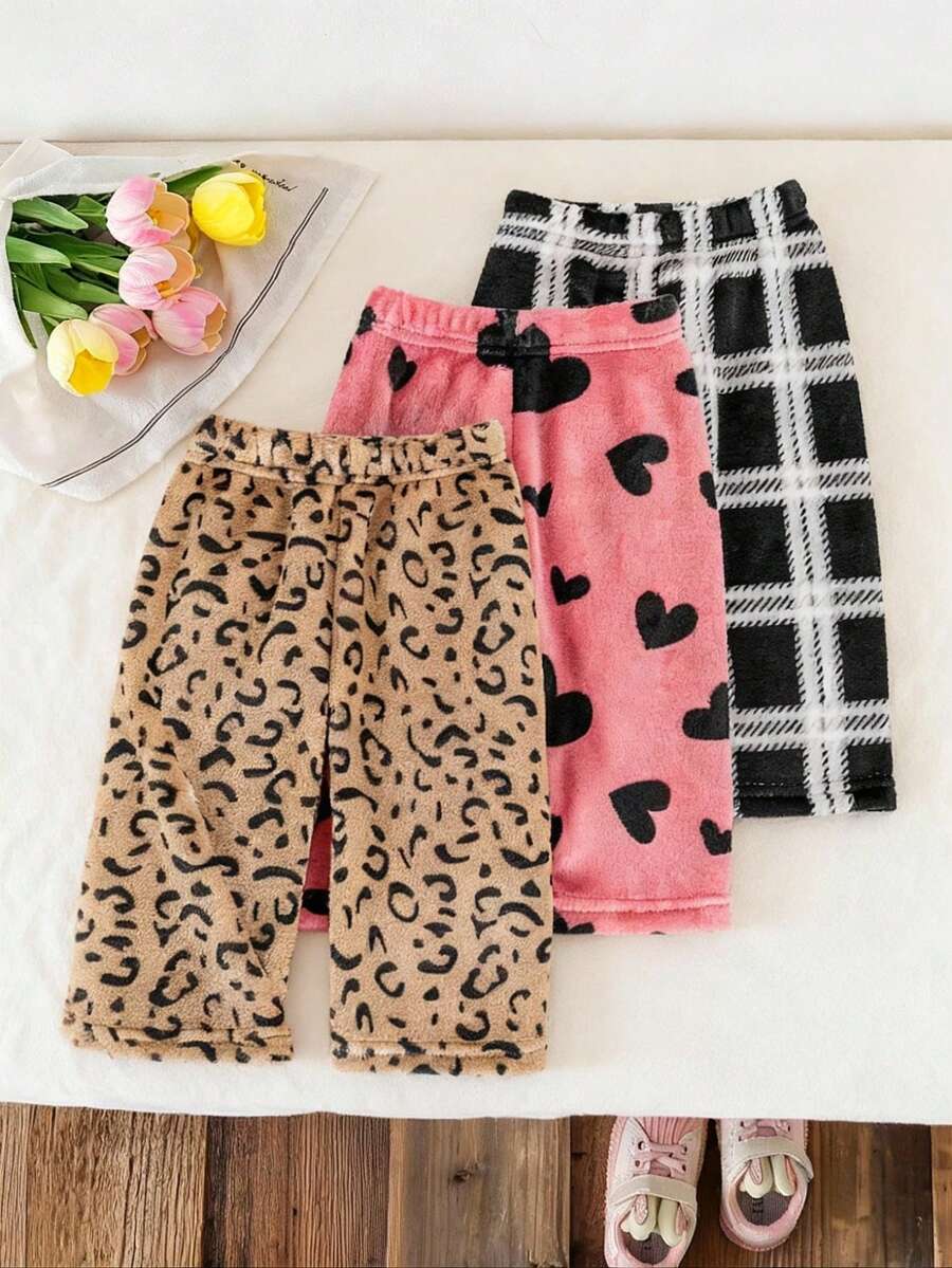 SHEIN 3件套女婴休闲时尚爱心、豹纹、格子抓绒裤，适合冬季户外穿着 - 彩色 - 查看 1