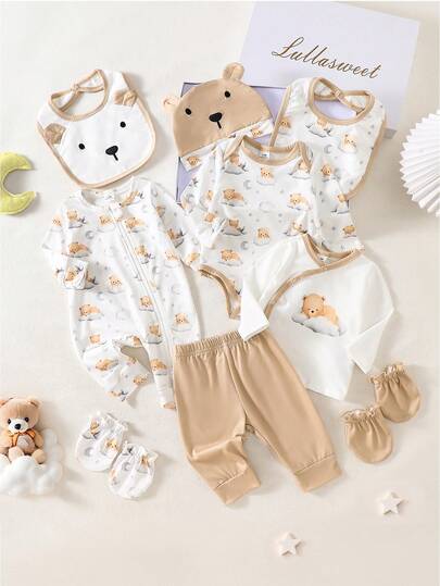 SHEIN Conjunto de regalo adorable para bebés niñas recién nacidas con estampado completo de oso de peluche y nubes, incluye body, pantalones y accesorios como gorro, babero, manoplas, tela suave y cómoda, patrones cálidos y curativos