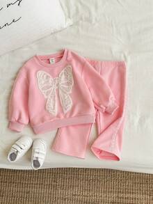 SHEIN Baby Girl Casual Cute Bow Back Round Neck Long Sleeve Lace Trim Sweatshirt And Lace Trim Bell-Bottom Pants, Suitable For Casual Everyday Wear In Autumn And Winter Pink Bow Baby Outfit Baby Girl Long Sleeve Set Baby Girl Sweat Set - Pink - View 1