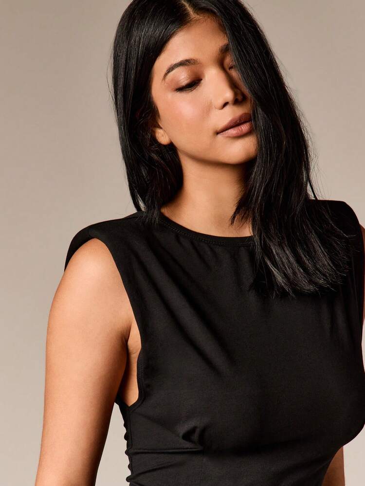 Bluzka bez rękawów z marszczeniami i ściągaczem w talii