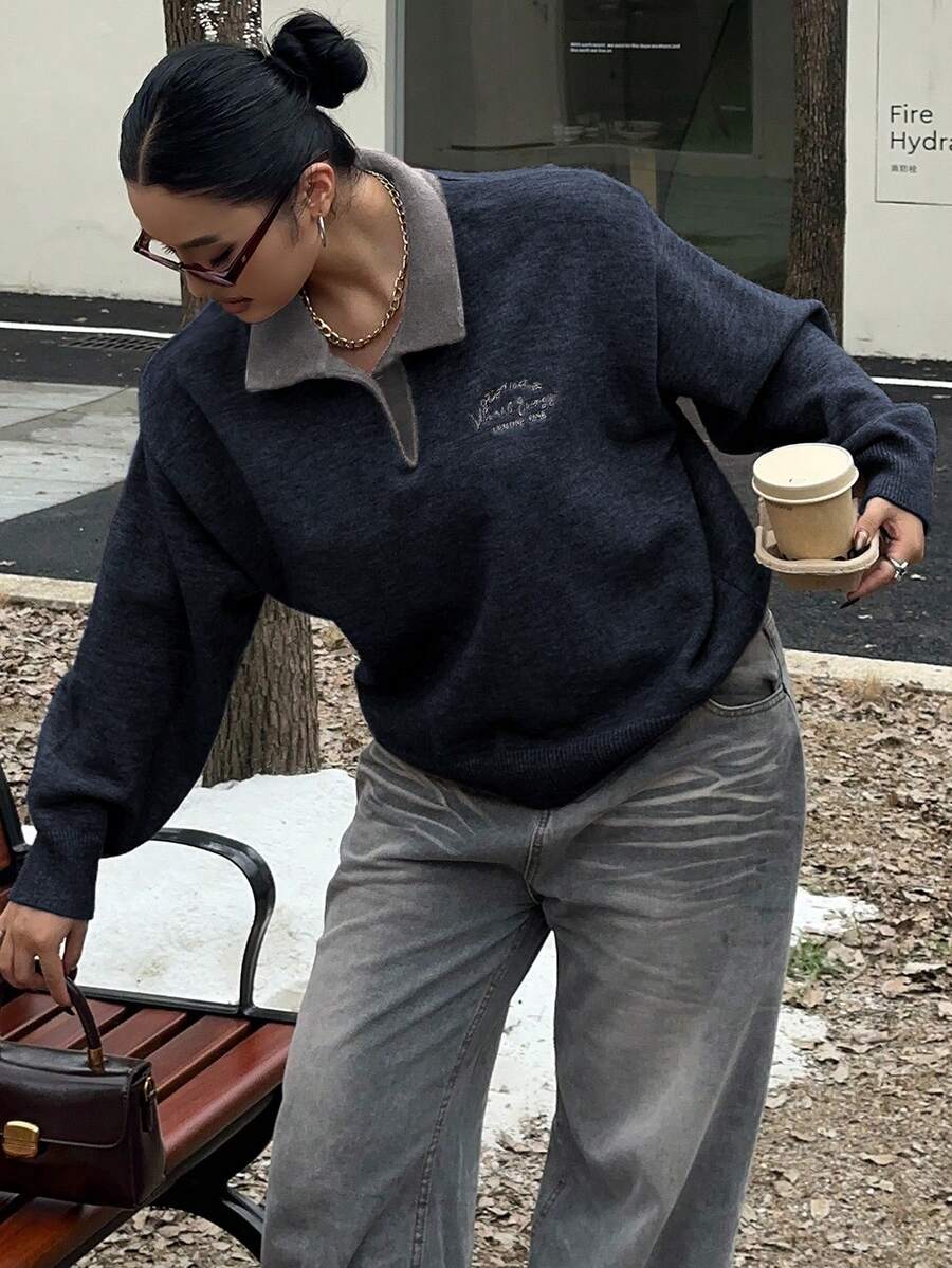 Dazy Plus كنزة صوفية كروشيه فضفاضة بطبعات حرفية ملونة وياقة طاقم، كاجوال للنساء، خريف/شتاء - أزرق بحري - مشاهدة 1