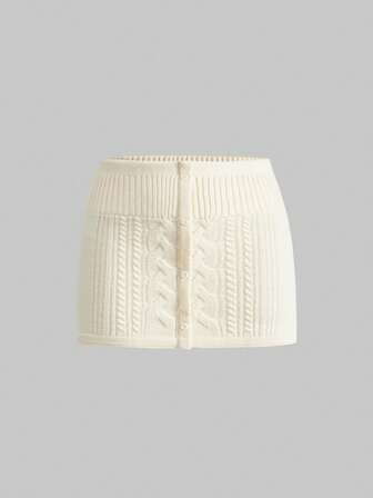 تنورة قصيرة محبوكة ذات خصر منخفض للغاية بطراز Y2K جذاب