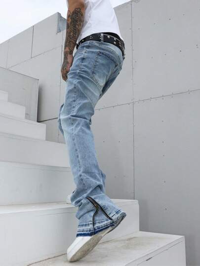 Manfinity EMRG Men's Light Wash Stacked Flare Denim Jeans With Ankle Zippers. Slim Fit Long Jeans For A Modern Casual Style. Men Denim Jeans