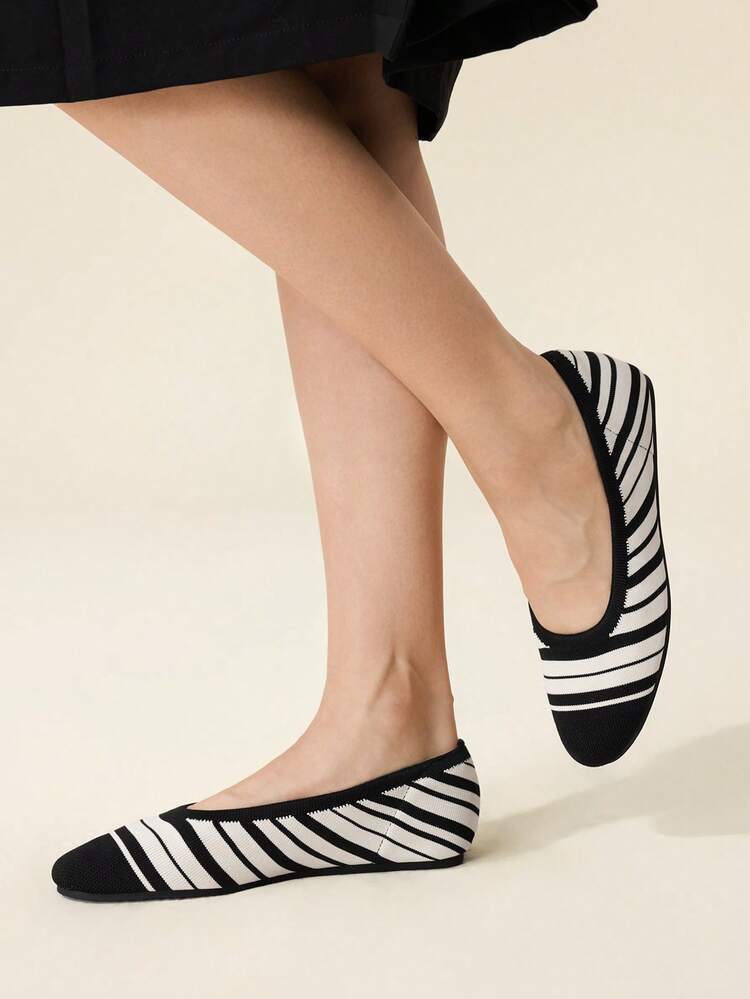 CUCCOO BASICS Women's Casual Black & White Striped Soft Bottom Comfortable Hollow Knit Breathable Flat Shoes For Christmas