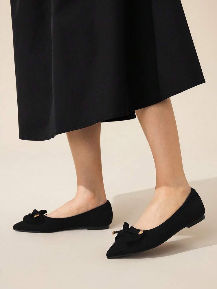 CUCCOO BASICS Women's Pointed Toe Bow Decor Fashion Casual Slip-On Flats For Christmas