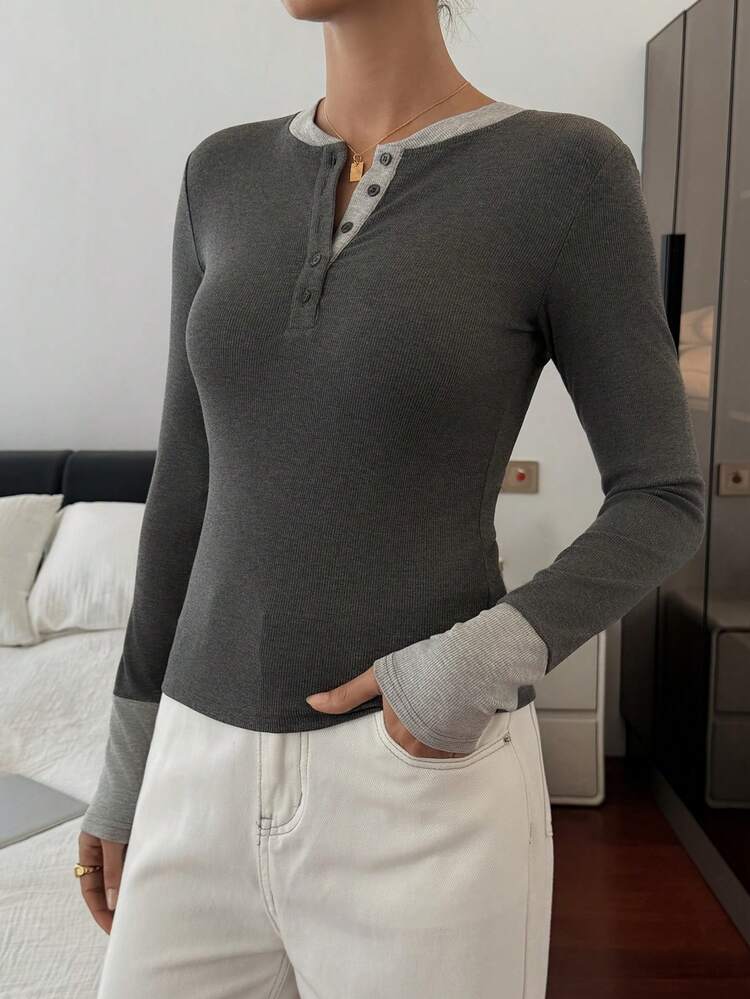Women's Contrast Color Button Half Placket Long Sleeve Fitted Casual T-Shirt