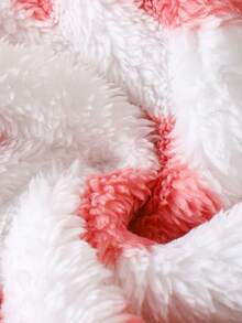 Toddler Girls' Cute & Fashionable Pink Heart Print Fluffy Casual Thick Jacket, Autumn/Winter - Pink - View 3