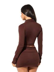 SUMWON WOMEN 铆钉针织两件套套装，长袖褶皱上衣搭配迷你裙，秋冬款 - 棕色 - 查看 2