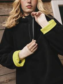 Medorelle 女士秋冬撞色连帽半拉链宽松抓绒卫衣 - 黑色 - 查看 4