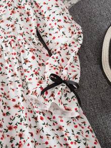 Emery Rose Kids Tween Girl Ditsy Floral Woven V-Neck Long Sleeve Fitted Casual A-Line Frenchy Dress, Autumn Winter New Arrival - White - View 4