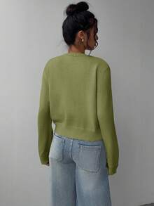 SHEIN BASICS 休闲纯色圆领长袖宽松短款女式开衫毛衣，保暖舒适，时尚百搭，适合日常通勤，奶油黄上衣，秋冬季必备 - 軍綠色 - 查看 2