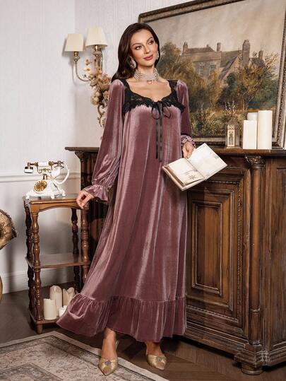 PalaceNights Fluwelen Long Nightgown Geborduurde Bloemen Bowknot Collar, Sleeve,